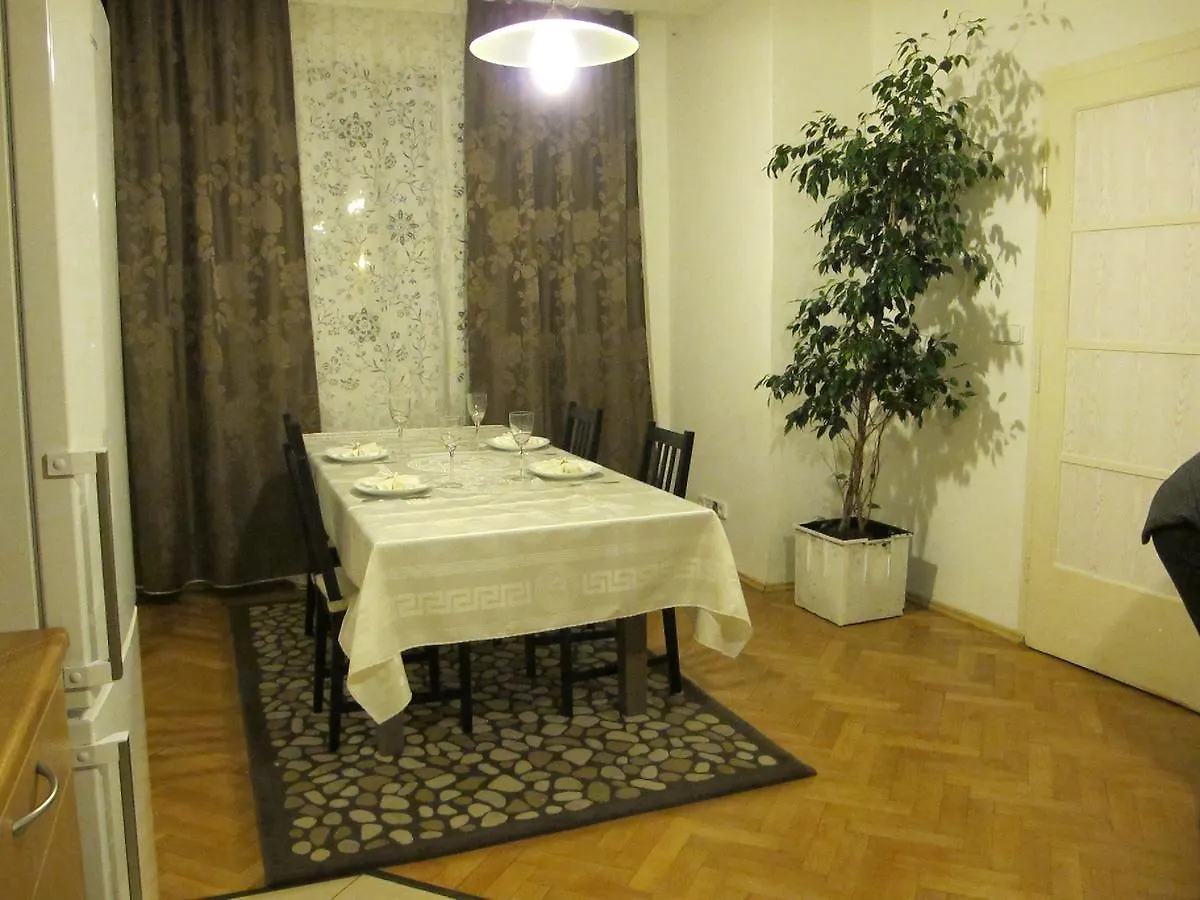 Arabesque Accommodation Bed & Breakfast Prague